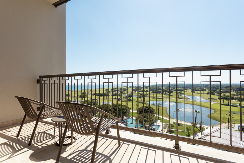 06-Superior Room Sea View