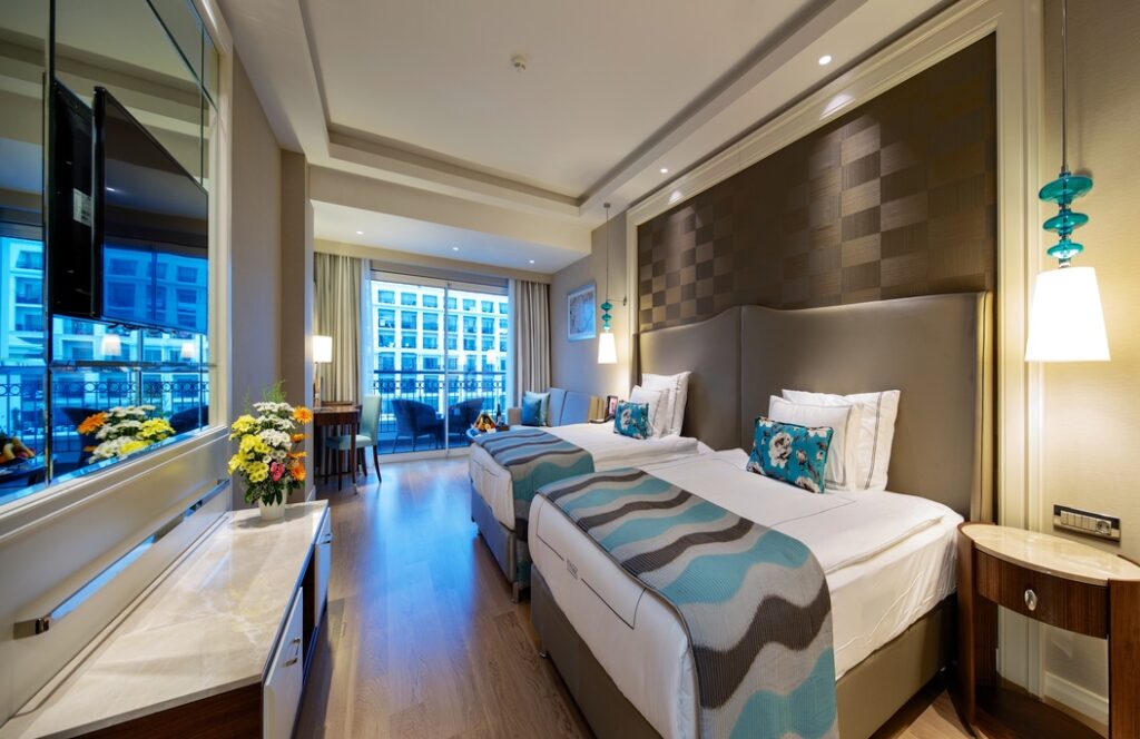 04-Standard Room