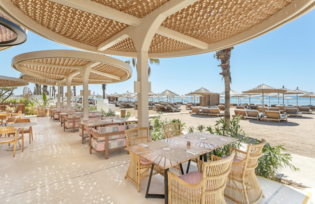 10-Riva Lunch Restaurant