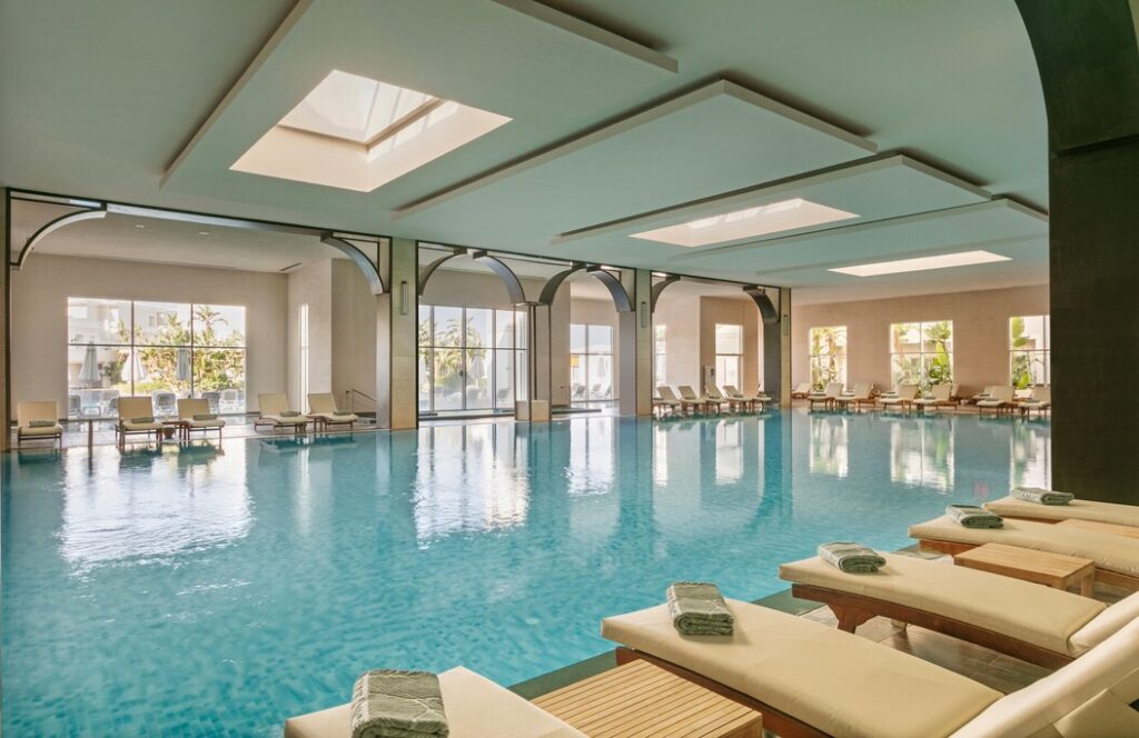 15-Indoor Pool