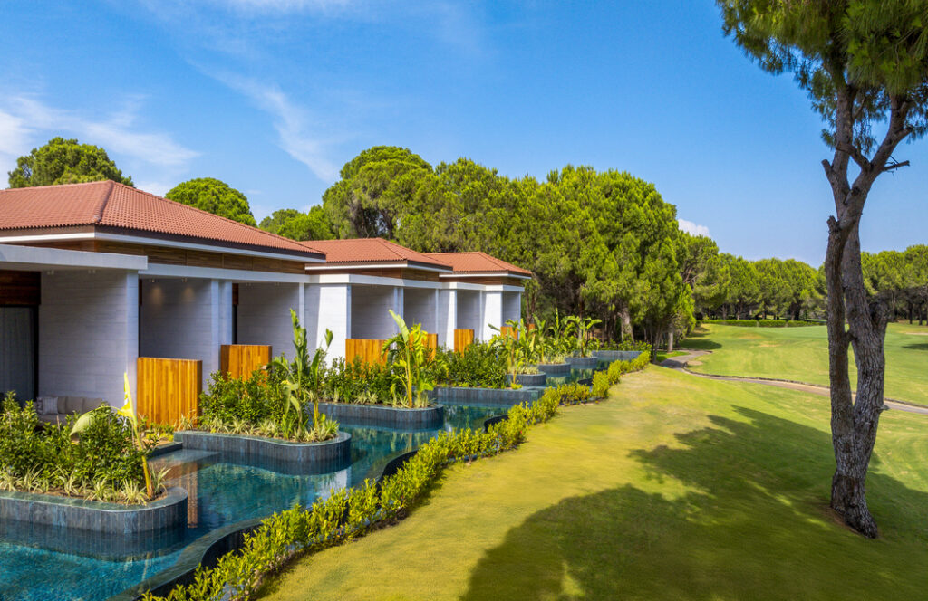22 _Lagoon Golf Suite_2