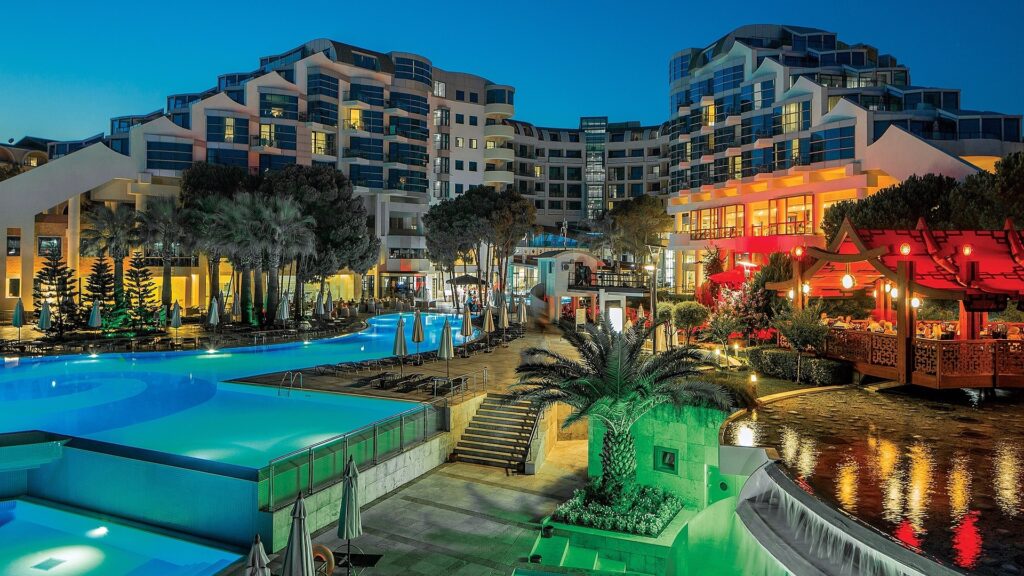 Cornelia-De-Luxe-Resort-1