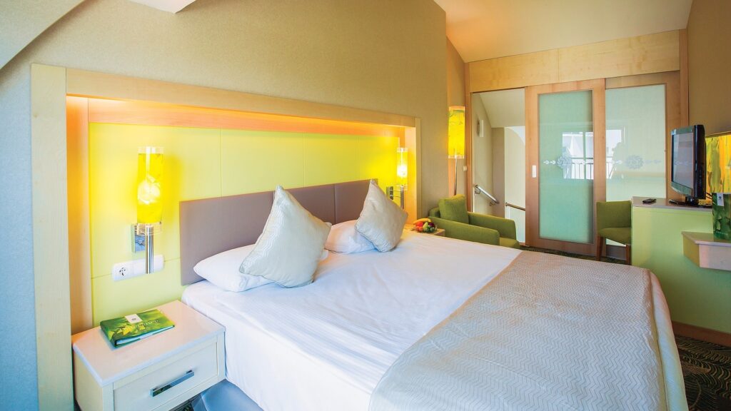 Cornelia-De-Luxe-Resort-9 (1)