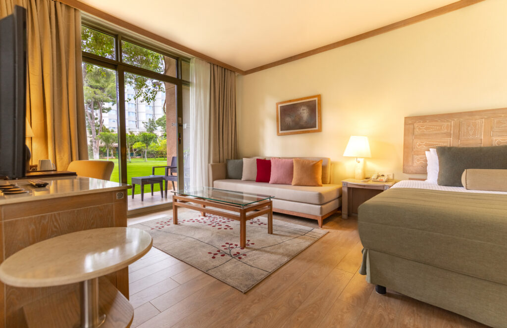 Gloria_Verde_JuniorSuite_05(1)