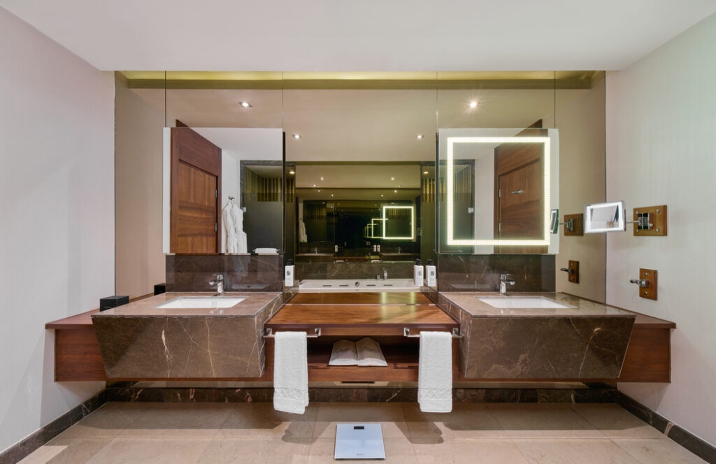 MRB_Suite_Land_4