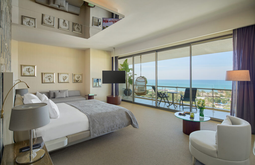 MRB_Suite_Sea_1