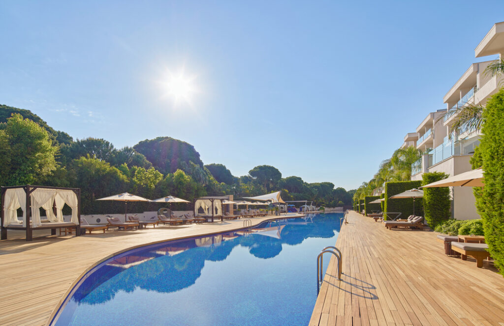 MRB_Terrace_Pool_3