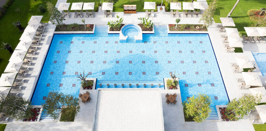 Olivium Pool Bar 5
