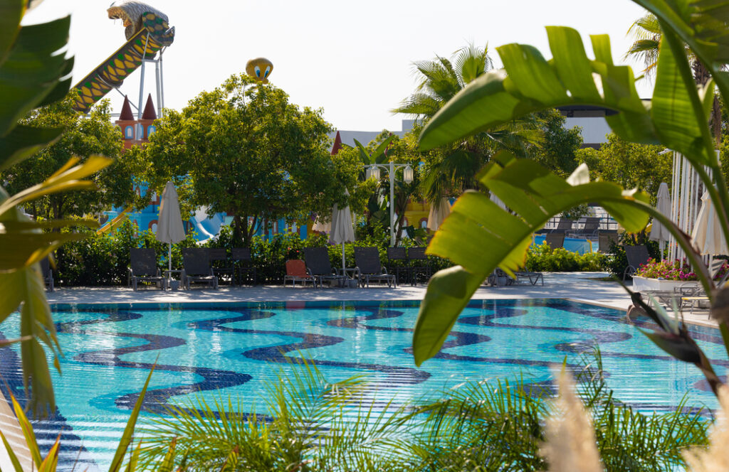 Outdoor Pools (4)