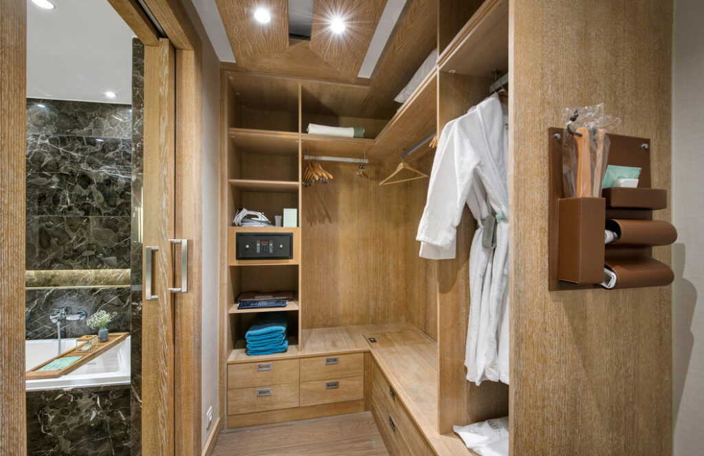 RegnumCarya_JadeFamilyRoom_DressingRoom-04