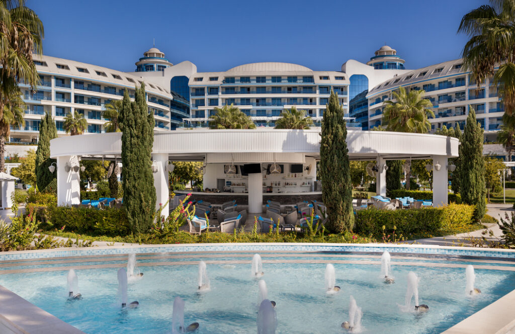 SHDB-Pool_Bar_02