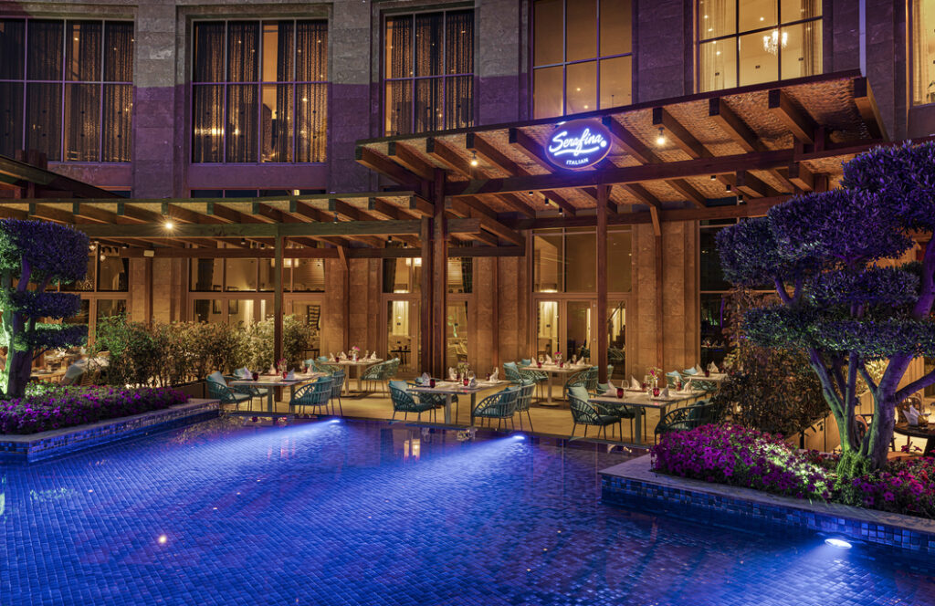 Serafina İtalian A_ la Carte Restaurant Terrace (4)